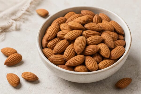 مغز بادام درختی خام ۵۰۰ گرمی ممتازینو
