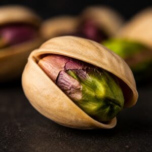 پسته احمد آقایی ۵۰۰ گرمی ممتازینو