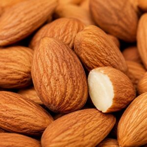 مغز بادام درختی خام ۵۰۰ گرمی ممتازینو
